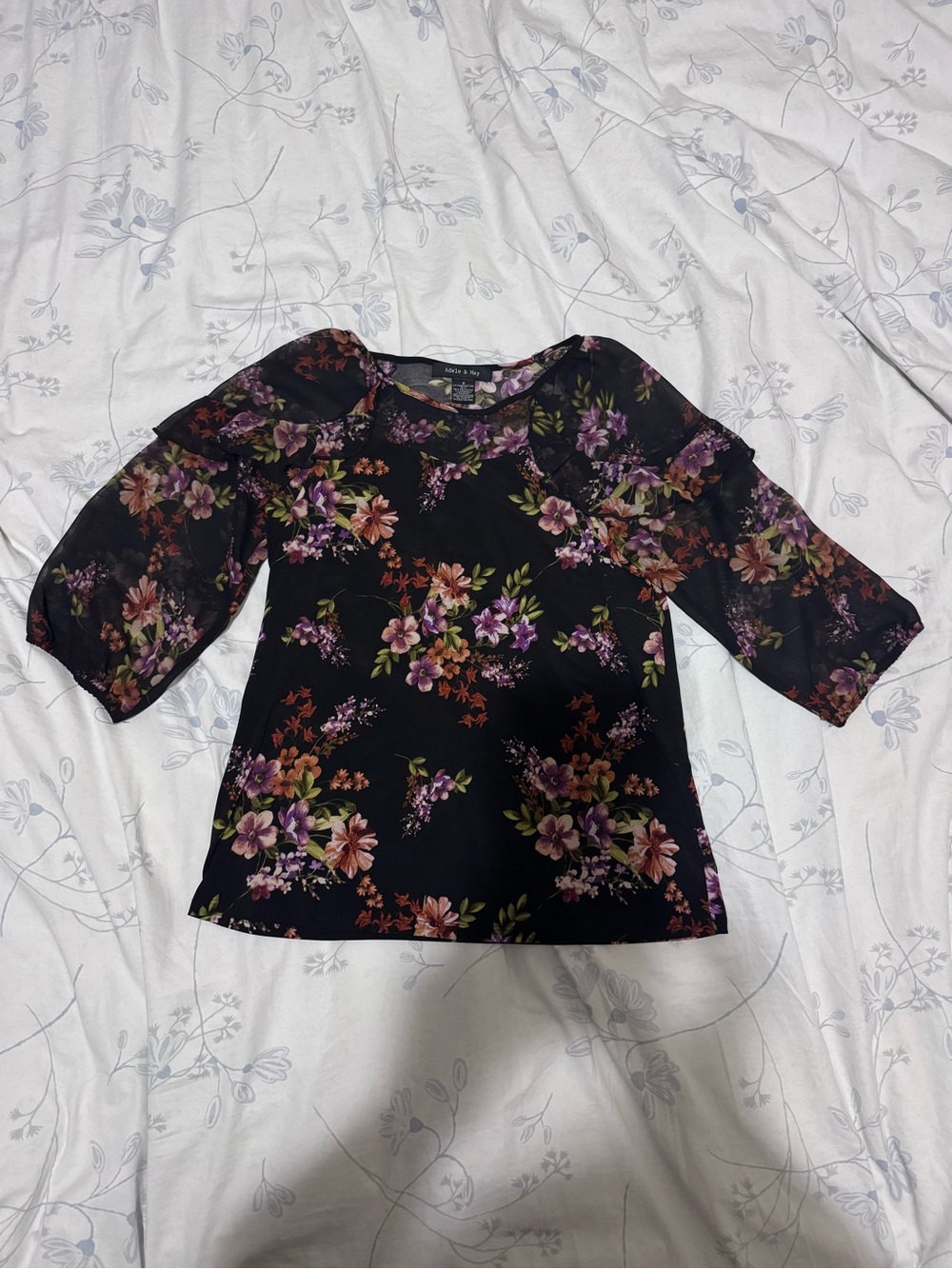 Adele & May Women Floral Raffled with 3/4 Ballon Sleeves Top (Size: S)